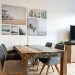Cozy Apartment Steps Away From Subway Station